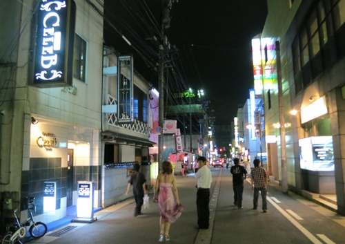 富山の歓楽街 桜木町
