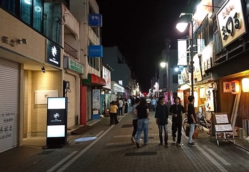 八木駅前商店街