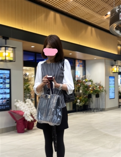 松山駅の中